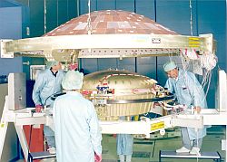 Huygens bei der Endmontage