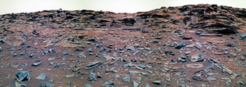Blick auf die Kante der Home Plate an Sol 1887 im West Valley