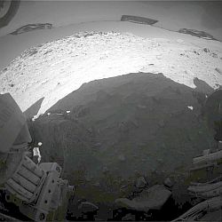 Blick aus hinterer Hazcam an Sol 2156