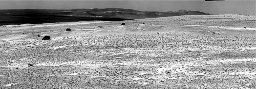 Panorama in Fahrtrichtung an Sol 2773, dem 11. November 2011